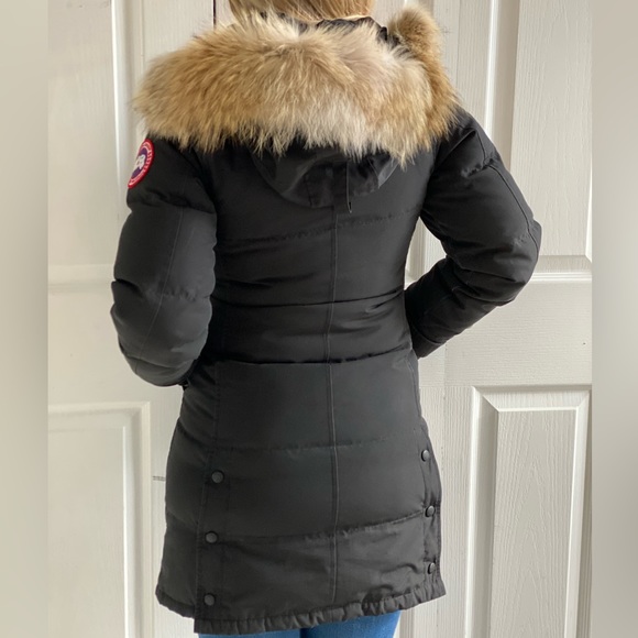 Canada Goose Shelburne Parka - Picture 7 of 8
